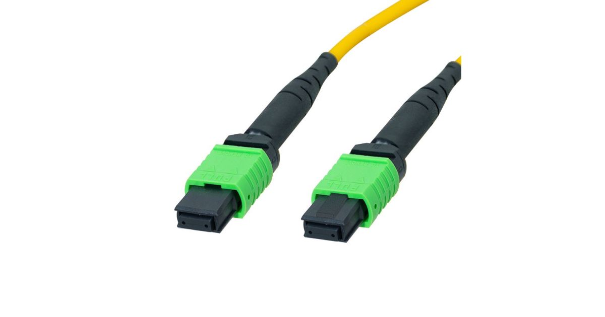 MPO naaras-naaras kaapeli Singlemode OS2, MPO/APC tyyppi B, 7,5 m ...