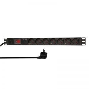 19" räkkiin jatkojohto 7-osainen, ylijännitesuojalla ja kytkimellä